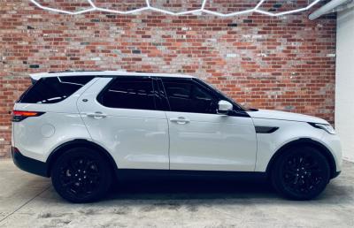 2017 LAND ROVER DISCOVERY SD4 SE 4D WAGON MY17 for sale in Malvern East